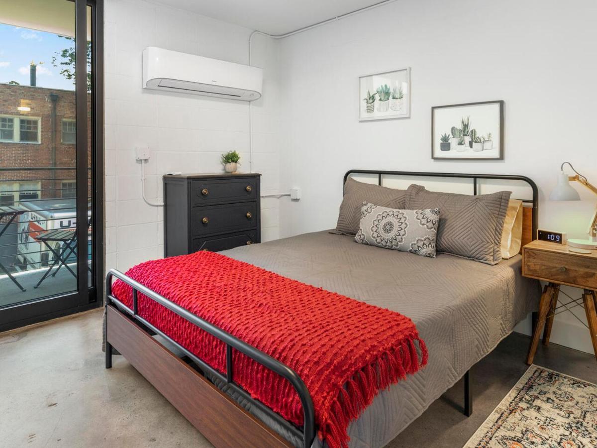 Comfortable Studio With Queen Bed, City Walkable! Lägenhet Atlanta Exteriör bild